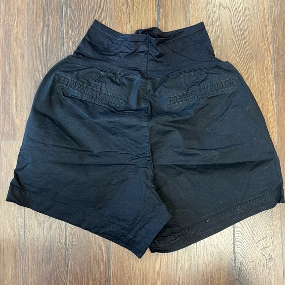 Old Navy maternity short SZ 12 - Picture 3 of 3